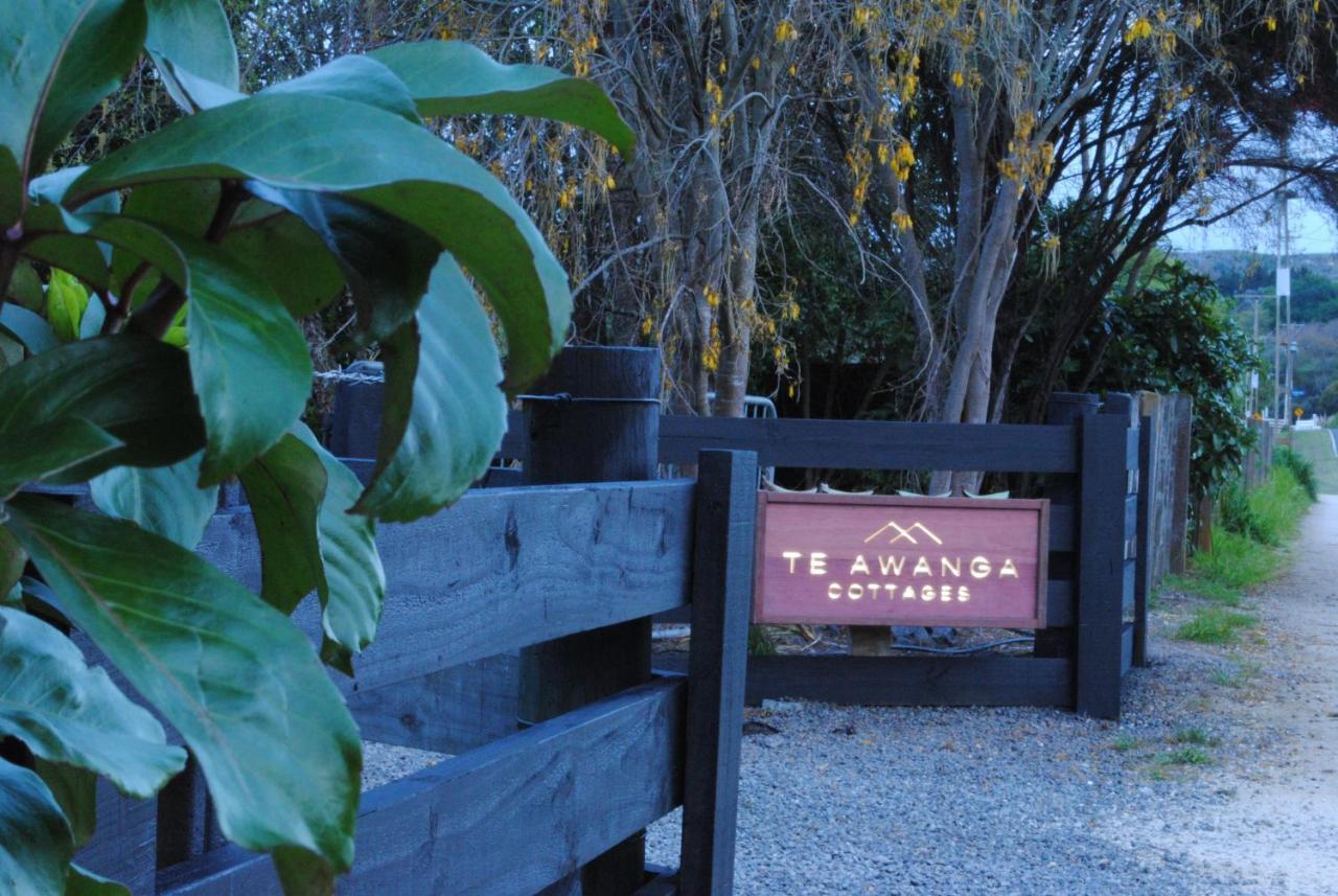 Te Awanga Cottages Ngoại thất bức ảnh